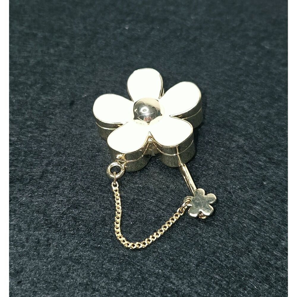 Daisy Perfume Brooch Marc Jacobs - Picture 8 of 13